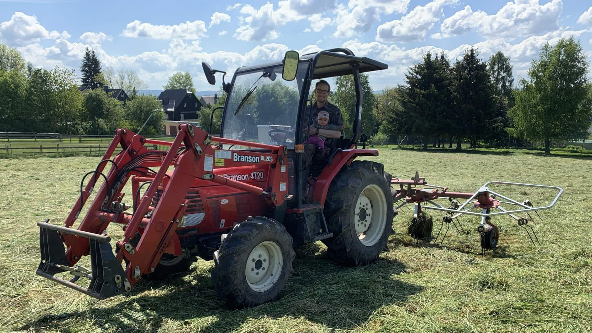 TRaktor auf Rudolphs Hirschhof 